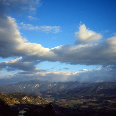 Approaching the Pyrenees on foot, 2001