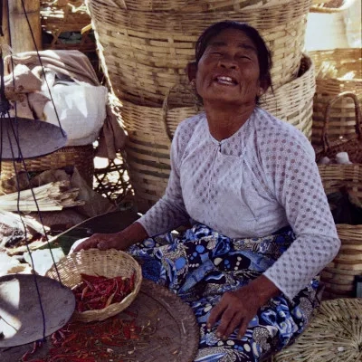 Chili seller, Heho market