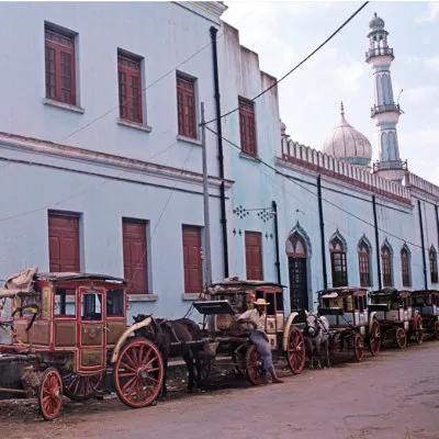 Taxi rank at Maymyo