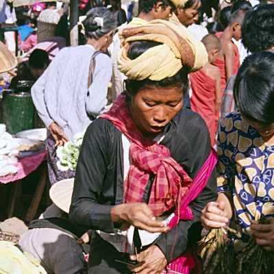 Nyaungshwe Market