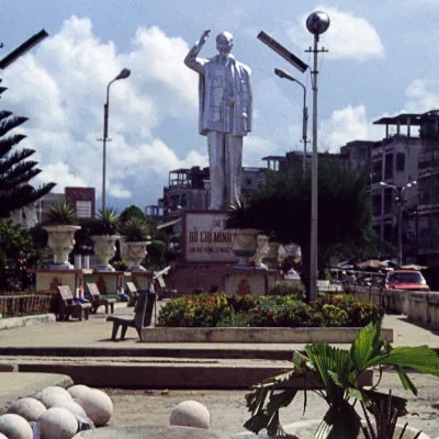 Ho Chi Minh statue, Can Tho