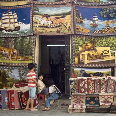 Rug shop, Hue